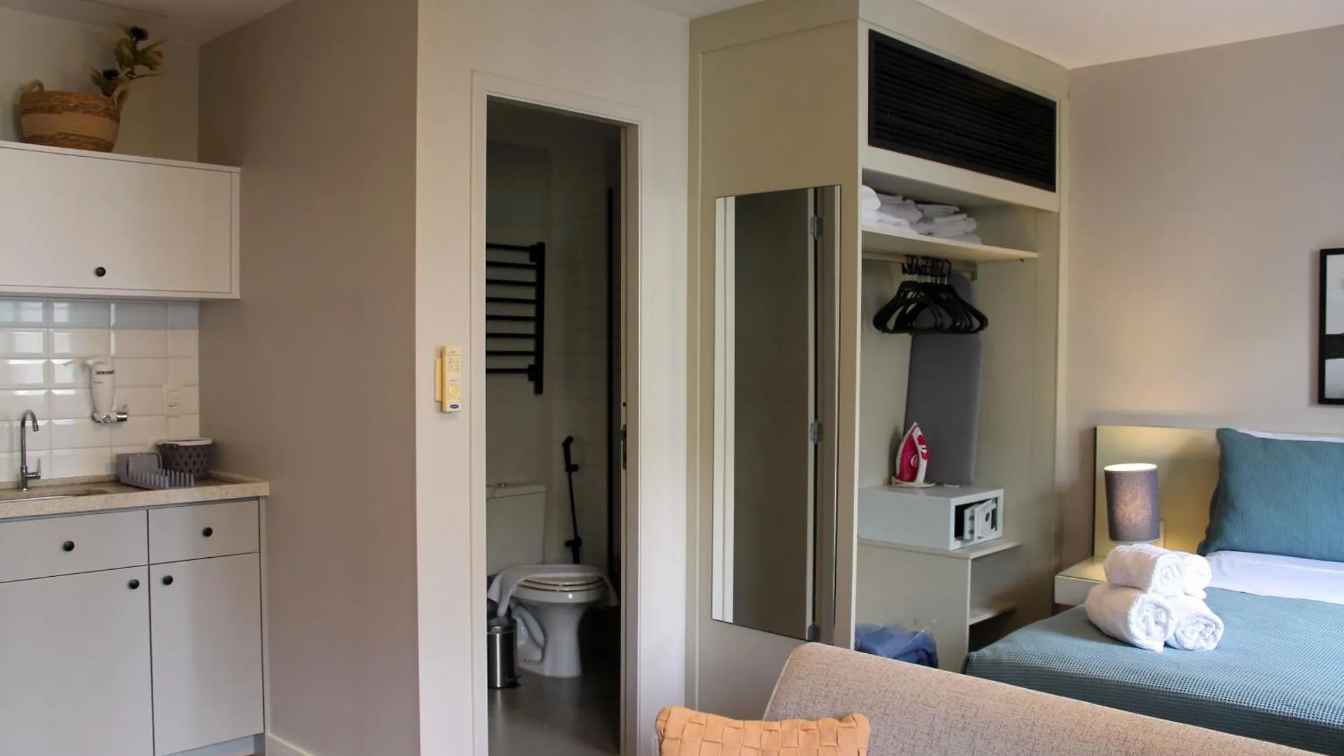 Flat Completo Recem-Reformado Apartment Sao Paulo 0*,  Brazil