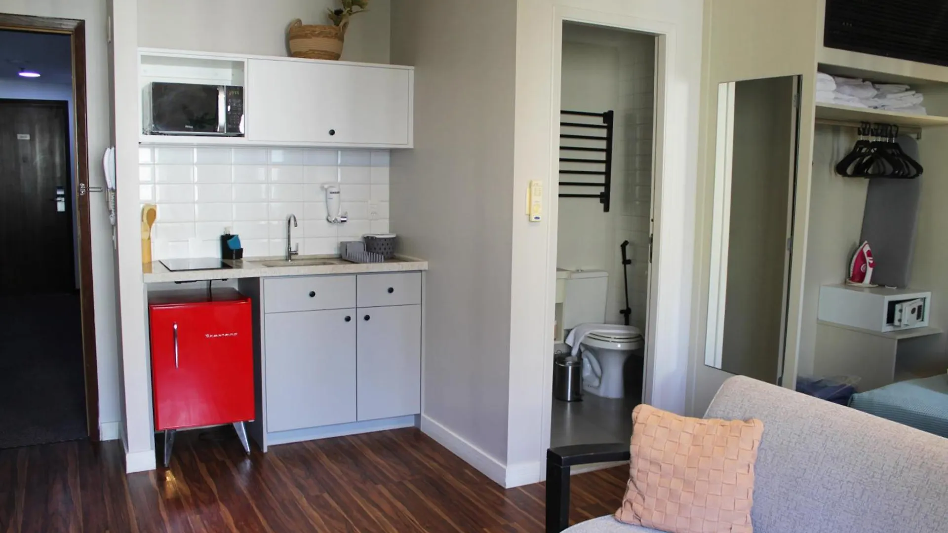 Flat Completo Recem-Reformado Apartment Sao Paulo 0*,  Brazil